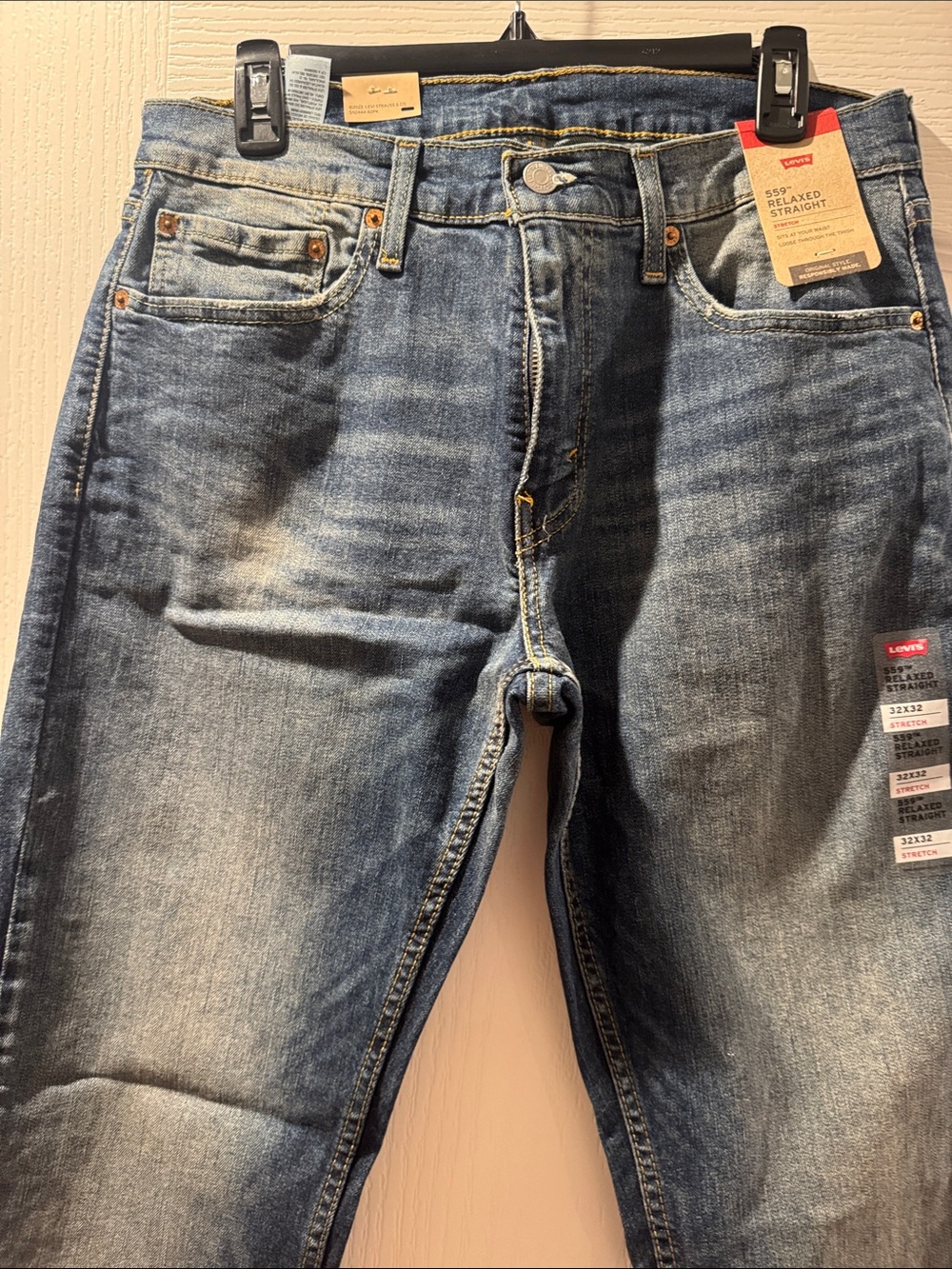 Levi's Relaxed Straight Jeans - Faded Blue Denim
